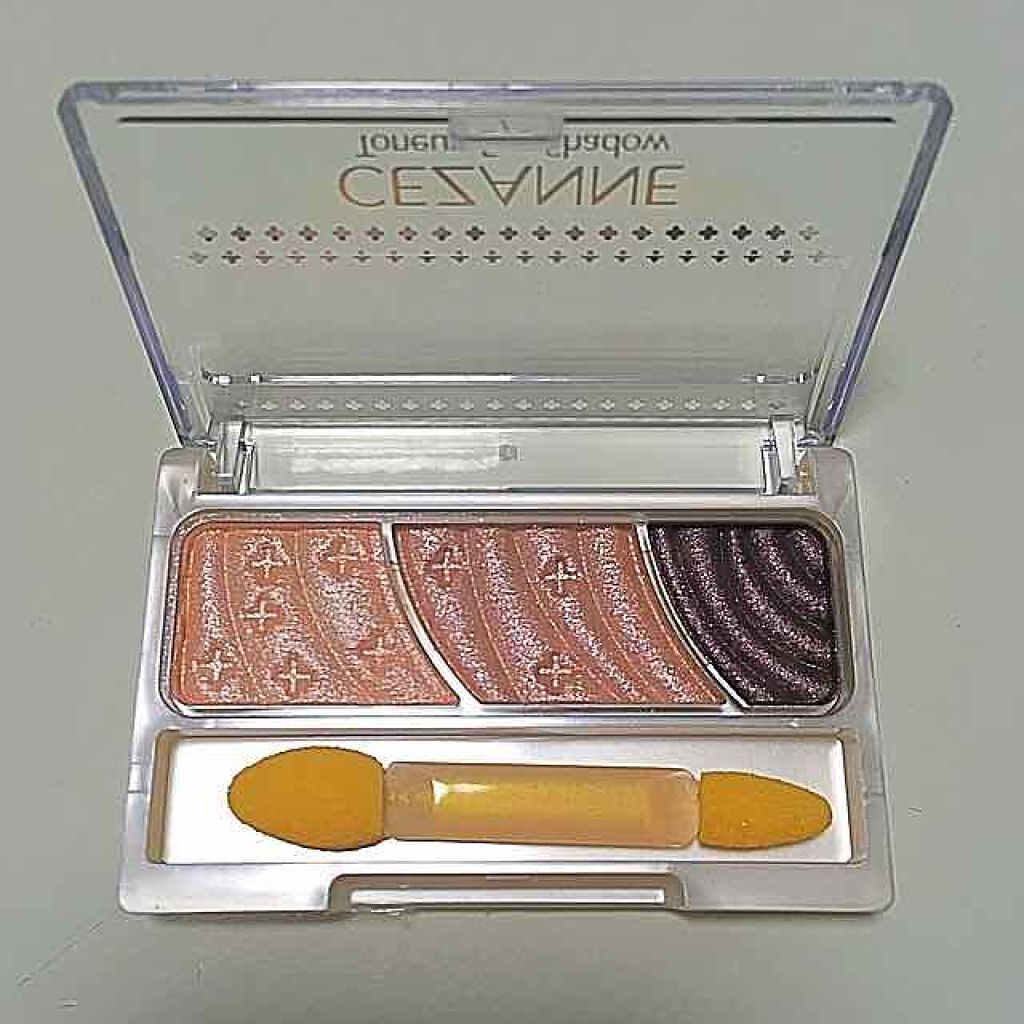 トーンアップアイシャドウ/CEZANNE/アイシャドウパレットを使ったクチコミ（2枚目）
