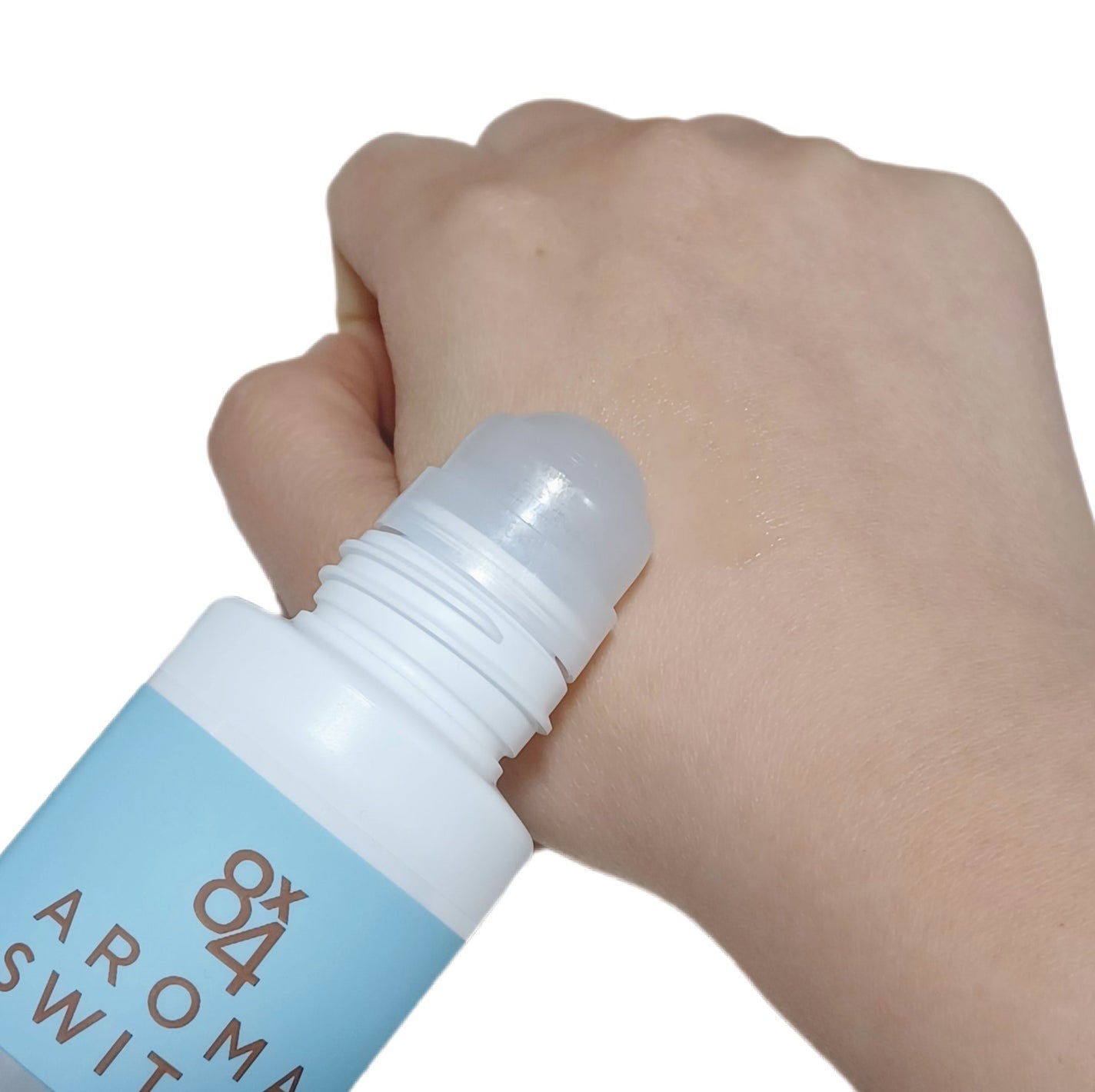 8x4 アロマスイッチ ロールオン アイランドブロッサムの香り/8x4/デオドラント・制汗剤を使ったクチコミ(4枚目)