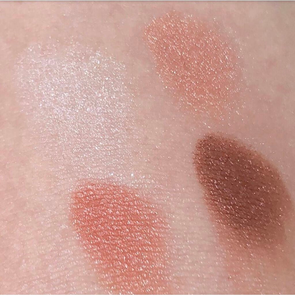 グロッシーリッチ アイズ N/Visée/アイシャドウパレットを使ったクチコミ(2枚目)