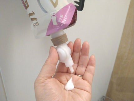 ザ ボディ ぬれた肌に使うボディ乳液 エアリーブーケの香り/ビオレu/ボディミルクを使ったクチコミ(8枚目)