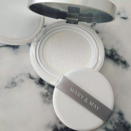 MARY&MAY ヴィーガンナイアシンアミドパンテノールサンクッション