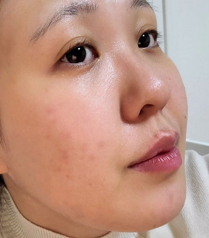 モイスチュアライジング ファンデーション プライマー/PAUL & JOE BEAUTE/化粧下地を使ったクチコミ(2枚目)