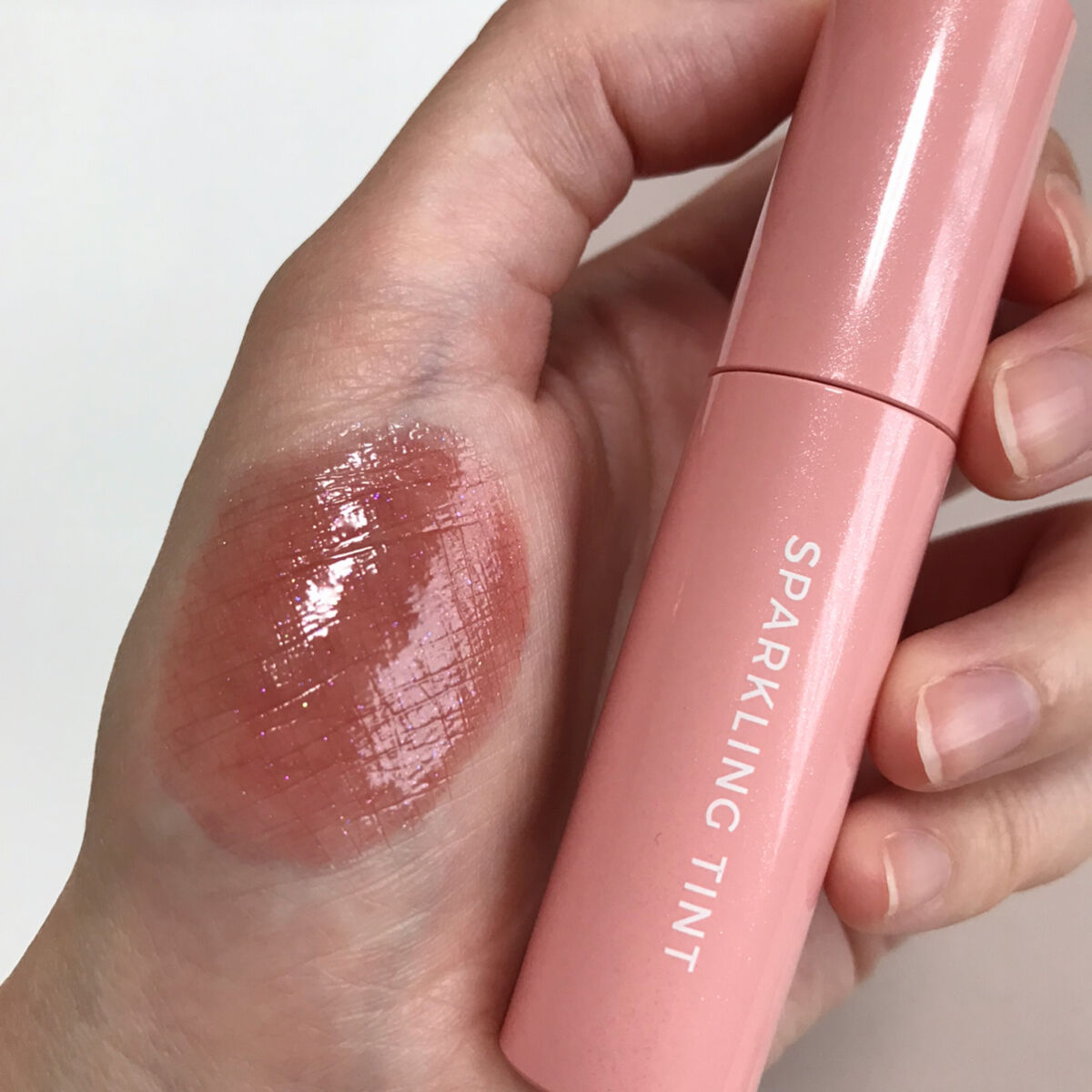 アピュー ジューシーパン スパークリングティント RD02 よくばりヤマブドウ/A’pieu/口紅を使ったクチコミ（2枚目）