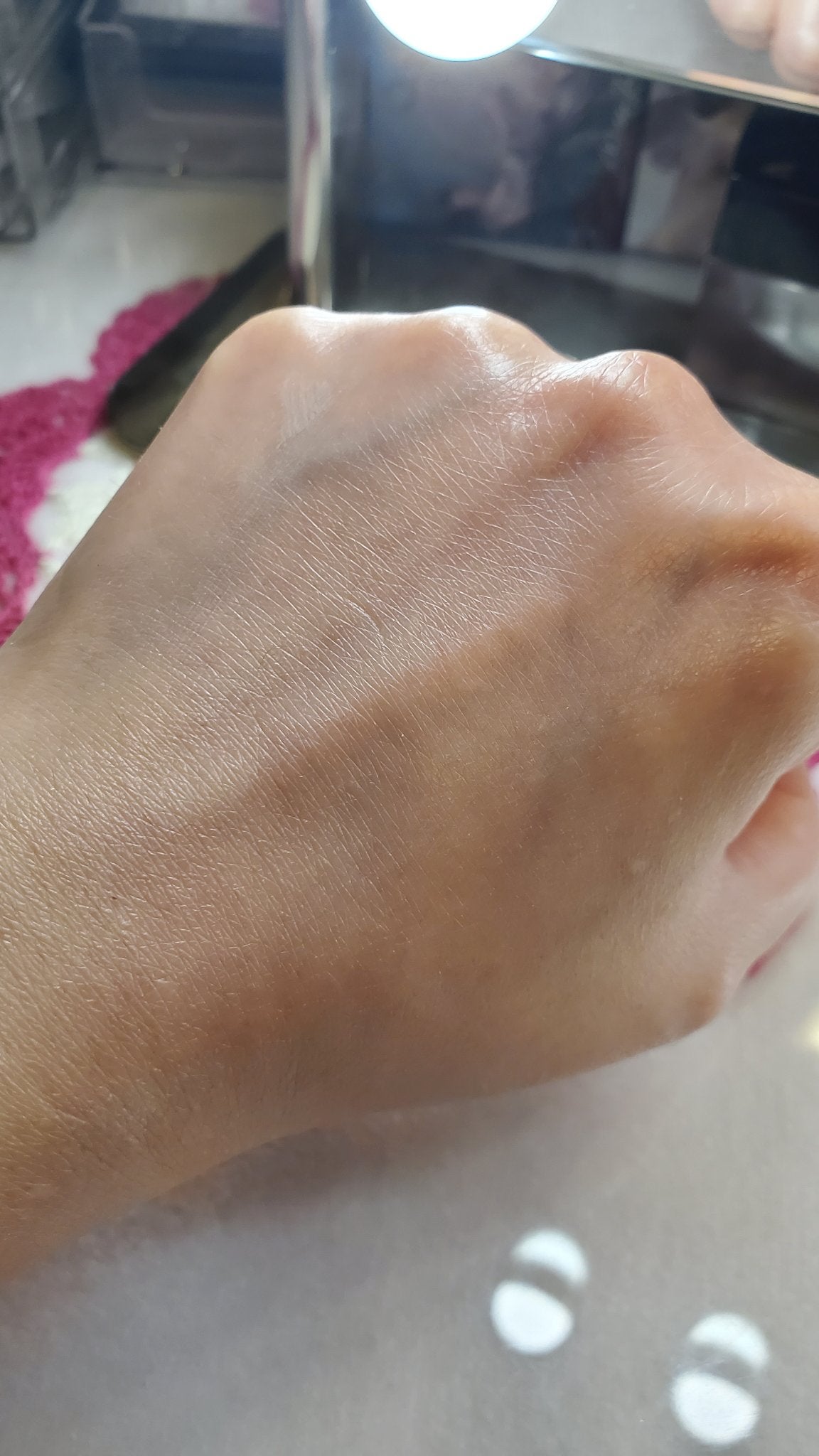 インテンシブ セラム ラディアンス プライマー/BOBBI BROWN/化粧下地を使ったクチコミ(6枚目)