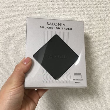 スクエアイオンブラシ/SALONIA/ヘアブラシを使ったクチコミ（2枚目）