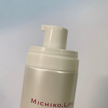 MICHIKO.LIFE スパークロイドエッセンスのクチコミ「\毛穴より小さい泡の美容液🫧/
Sparkloid Essence 
スパークロイドエッセン.....」(3枚目)