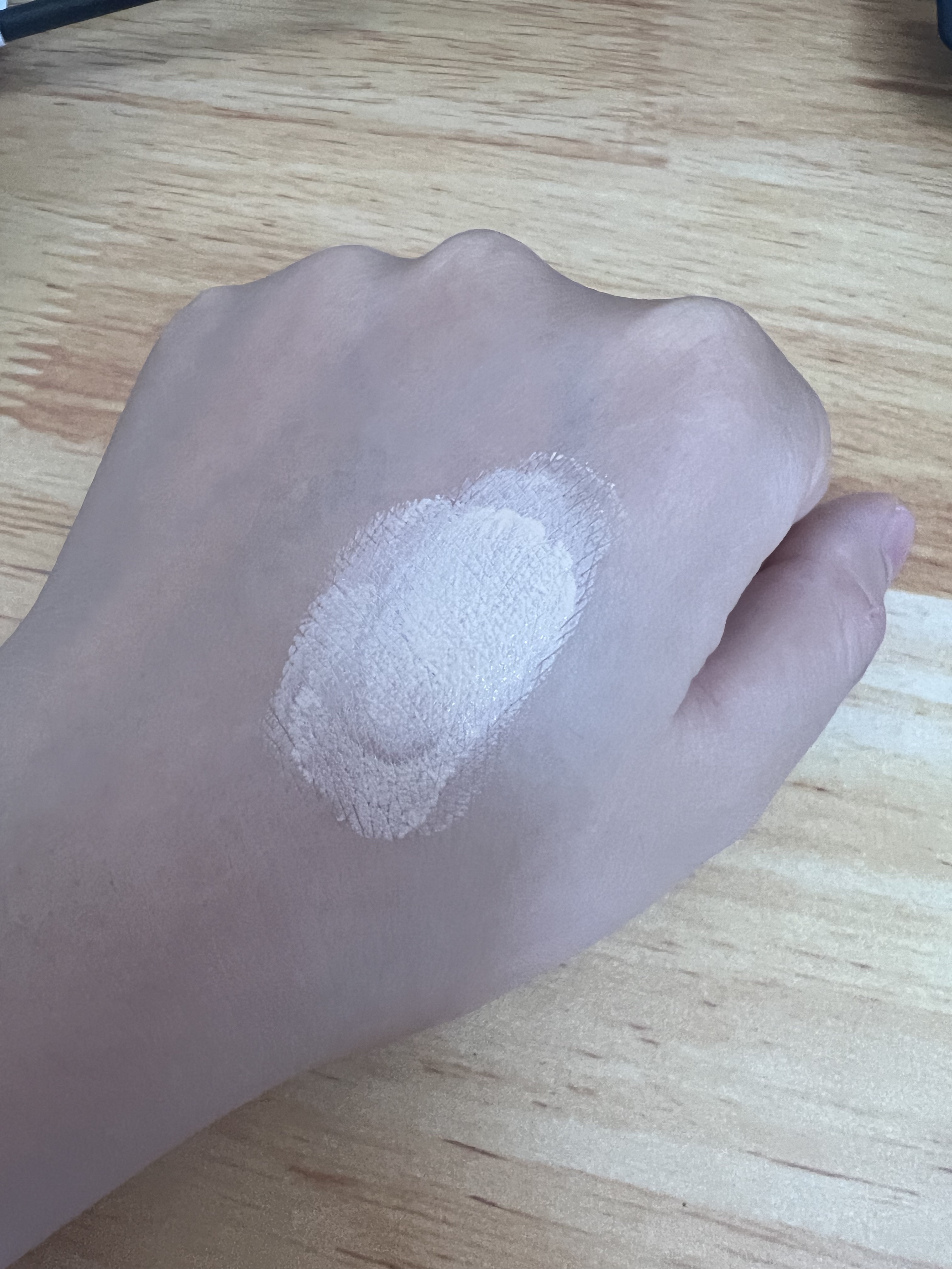 ブラック クッション/HERA/クッションファンデーションを使ったクチコミ（2枚目）