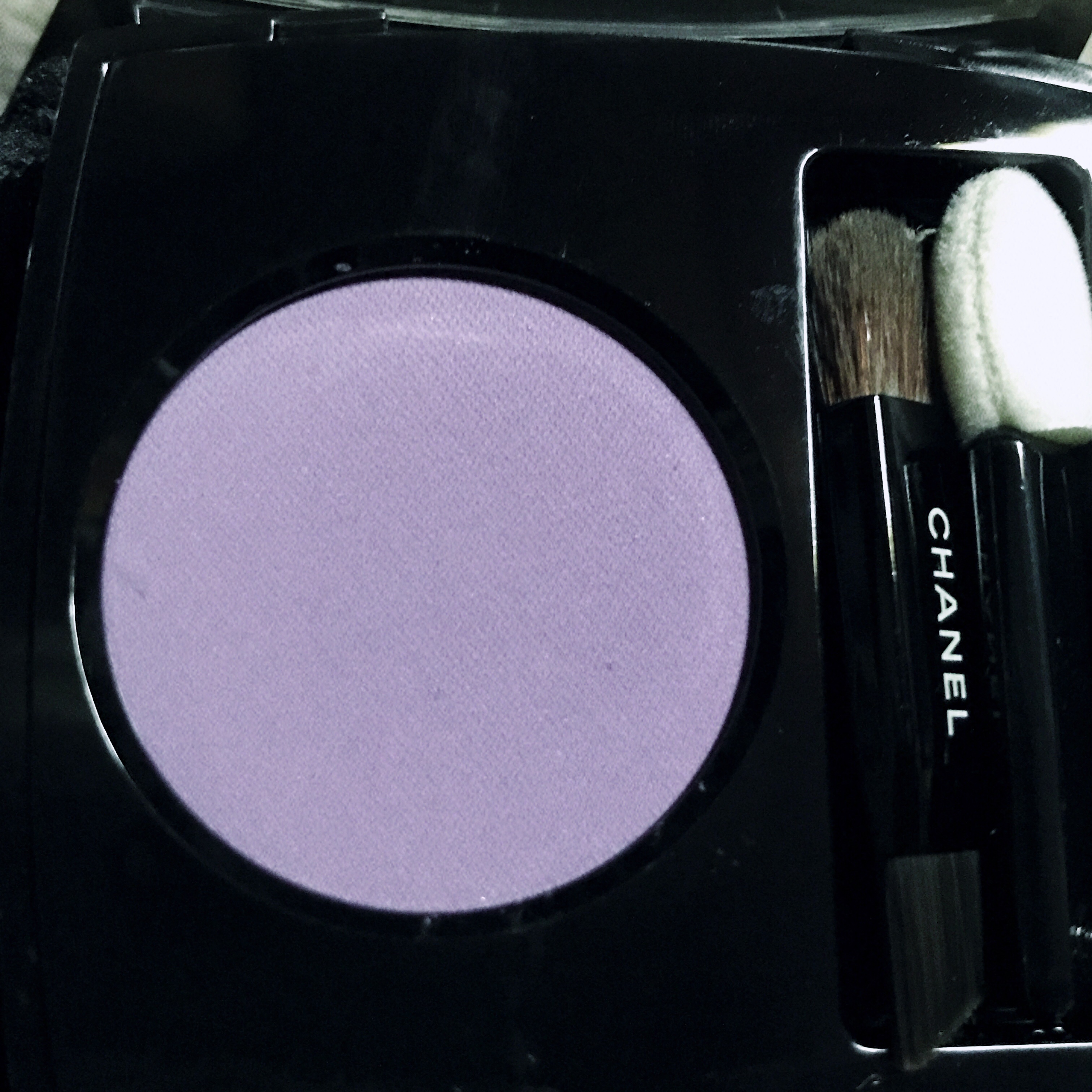 ル ブラン ブライトニング コンパクト SPF25/PA+++ / CHANELの