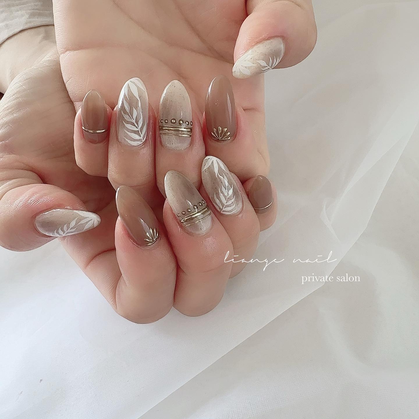 #ネイル,#大人ニュアンスネイル,#ニュアンスネイル,#ジェルネイル,#リゾートネイル,#リーフネイル,#夏ネイル,#ボヘミアンネイルのネイルデザイン