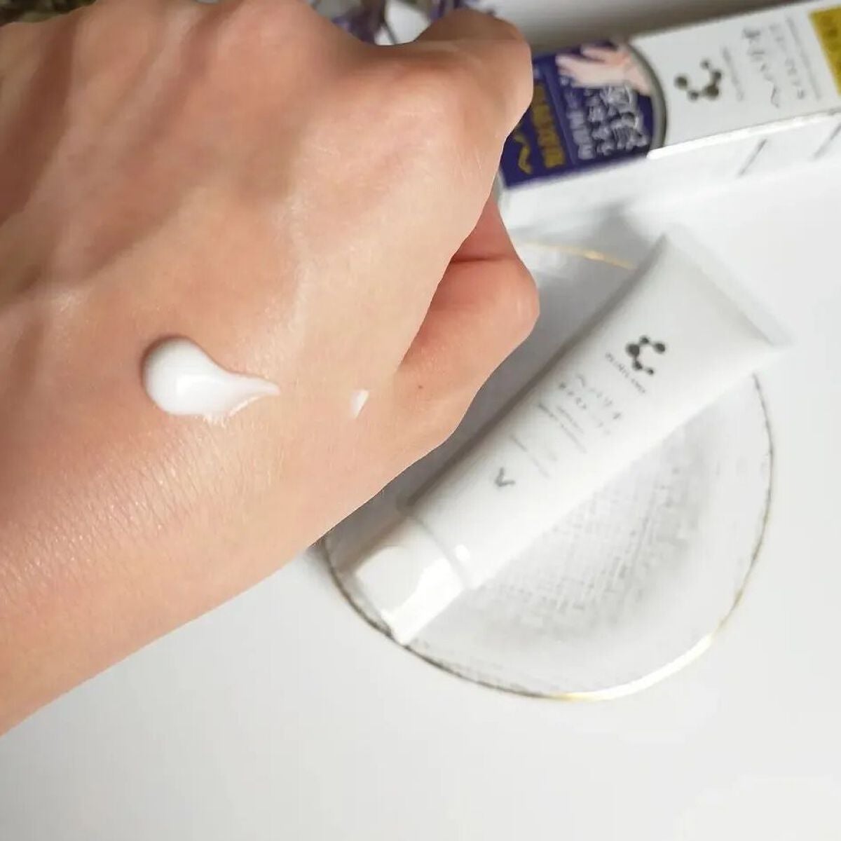 ヘパリオモイストバリア/大正製薬/ハンドクリームを使ったクチコミ(2枚目)