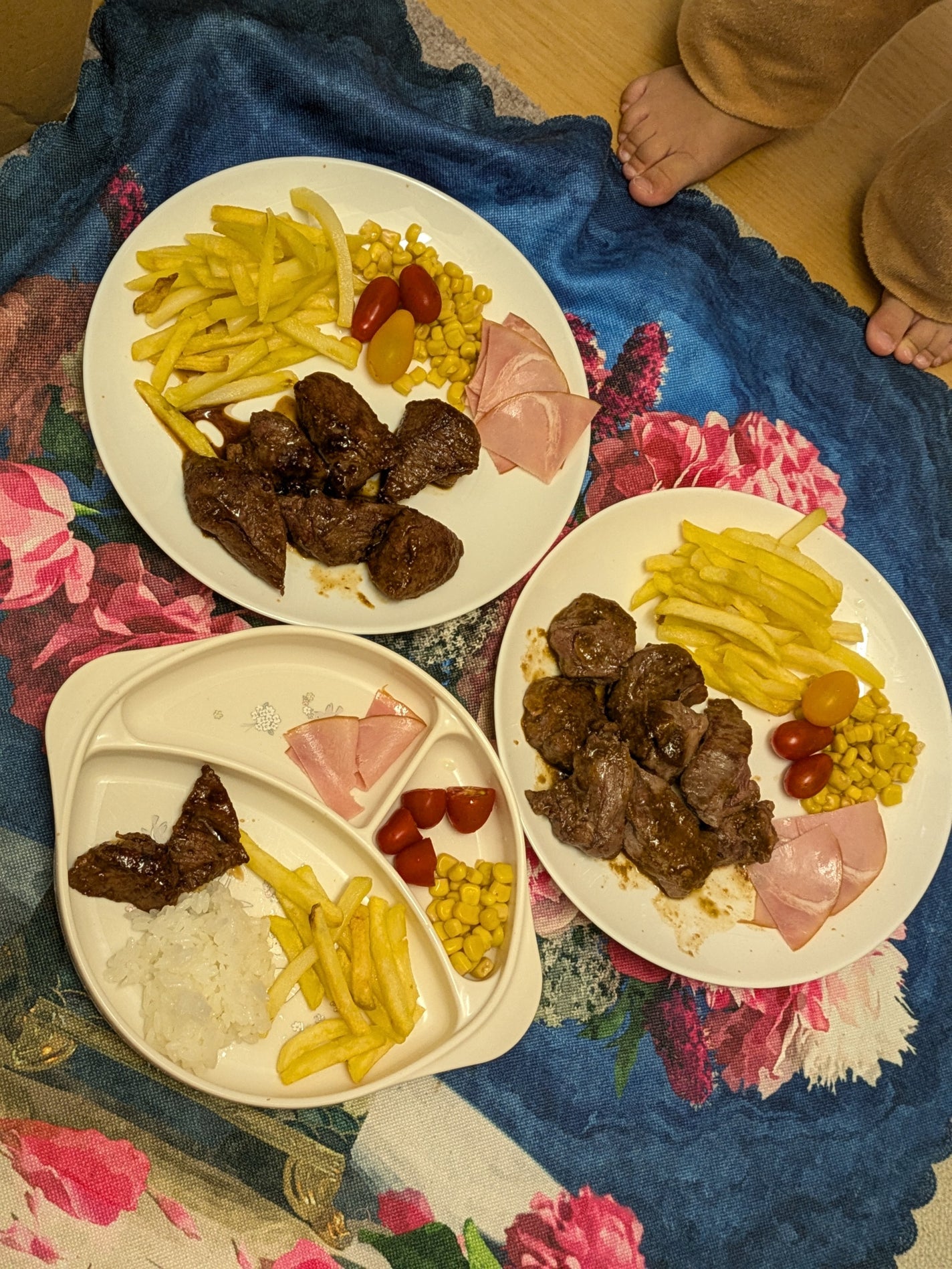 真紅 on LIPS 「ワンダーステーキ様のステーキをお試しさせて頂きました。■フィレ..」(1枚目)