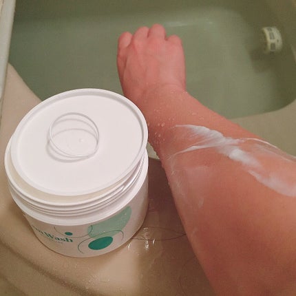 ダヴ クリームボディウォッシュ コンフォートモイスチャー/ダヴ/ボディソープを使ったクチコミ(5枚目)