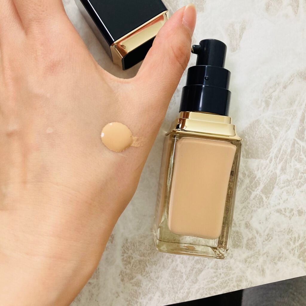 クレ・ド・ポー ボーテ タンフリュイドエクラ ナチュレル/クレ・ド・ポー ボーテ/リキッドファンデーションを使ったクチコミ(3枚目)