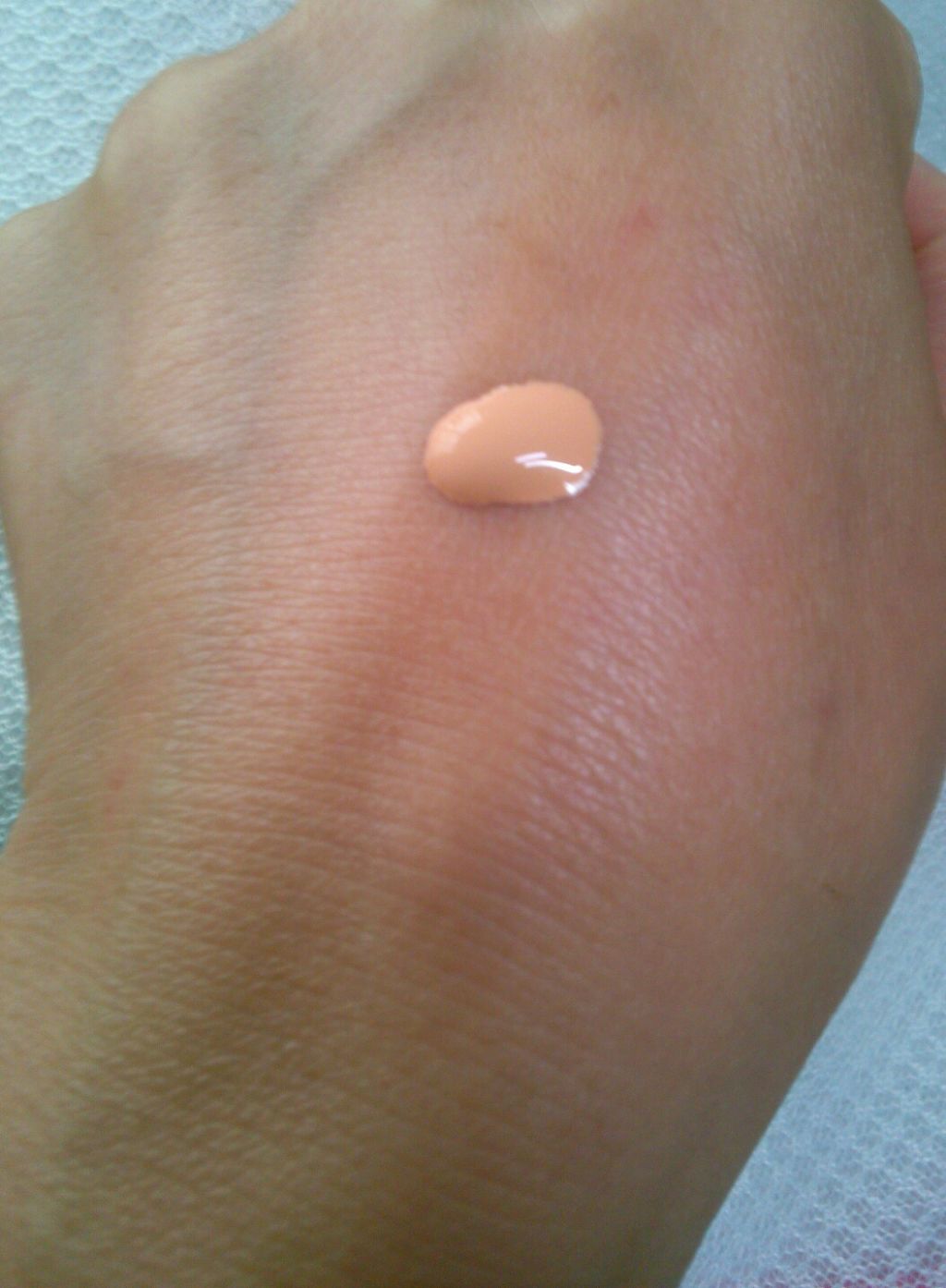 モイスチュアライジング ファンデーション プライマー S/PAUL & JOE BEAUTE/化粧下地を使ったクチコミ(3枚目)