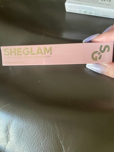 SHEGLAM クリーミーマットリップライナーペンシル