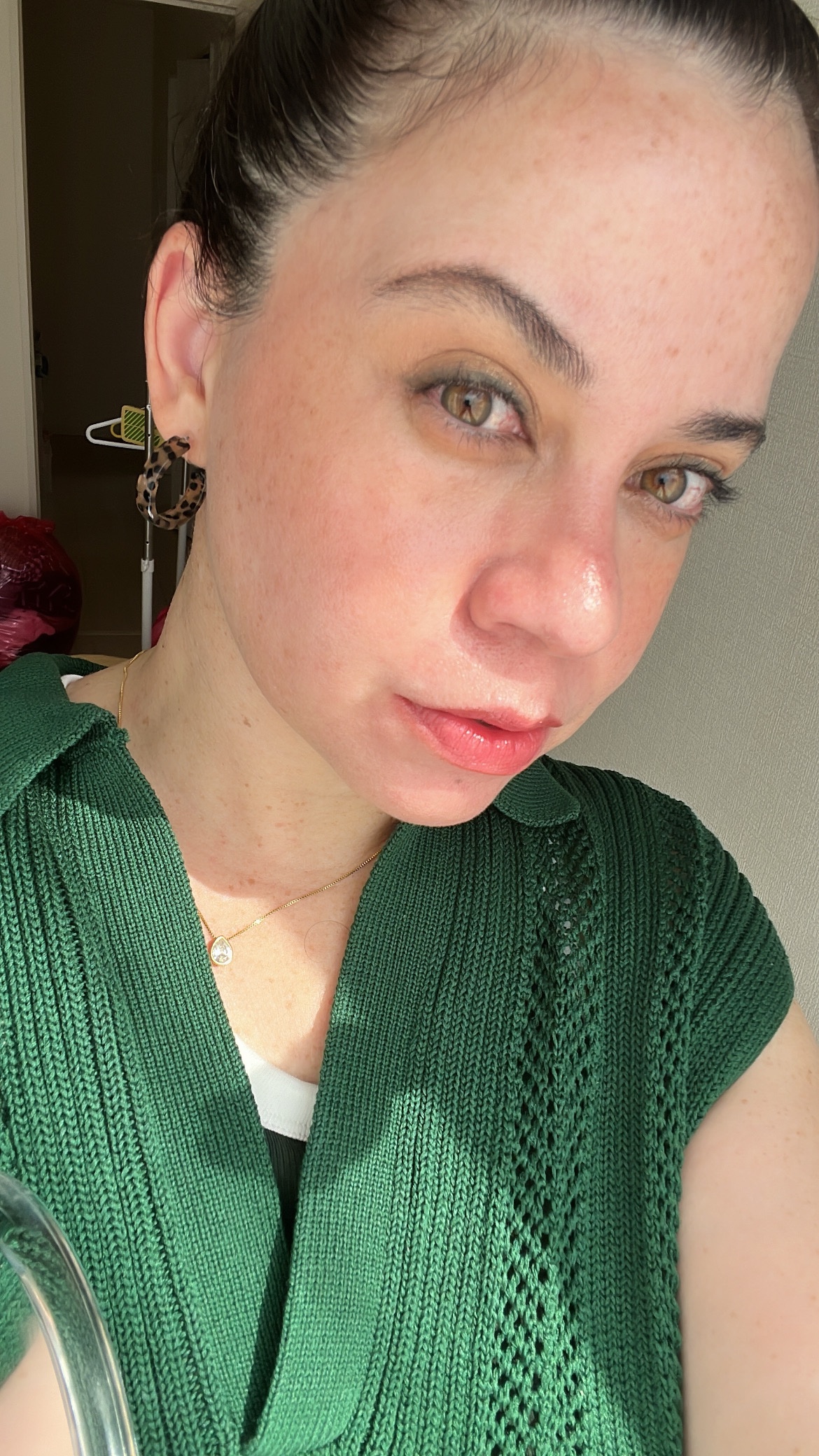 セラムフィット ボリューミング グロースティック/ByUR/ジェル・クリームチークを使ったクチコミ（2枚目）