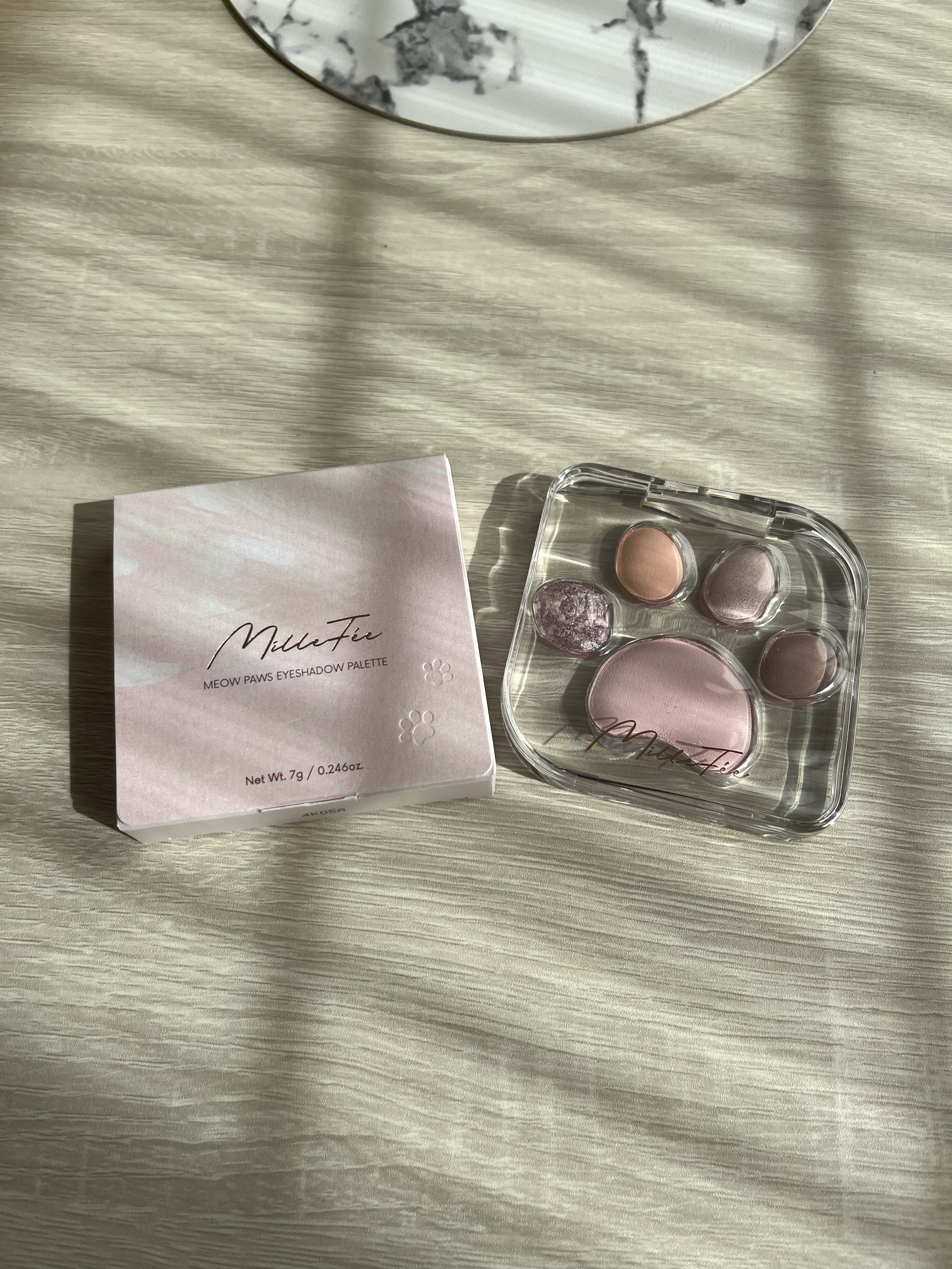 ミャオパウズアイシャドウパレット/MilleFée/アイシャドウパレットを使ったクチコミ（2枚目）
