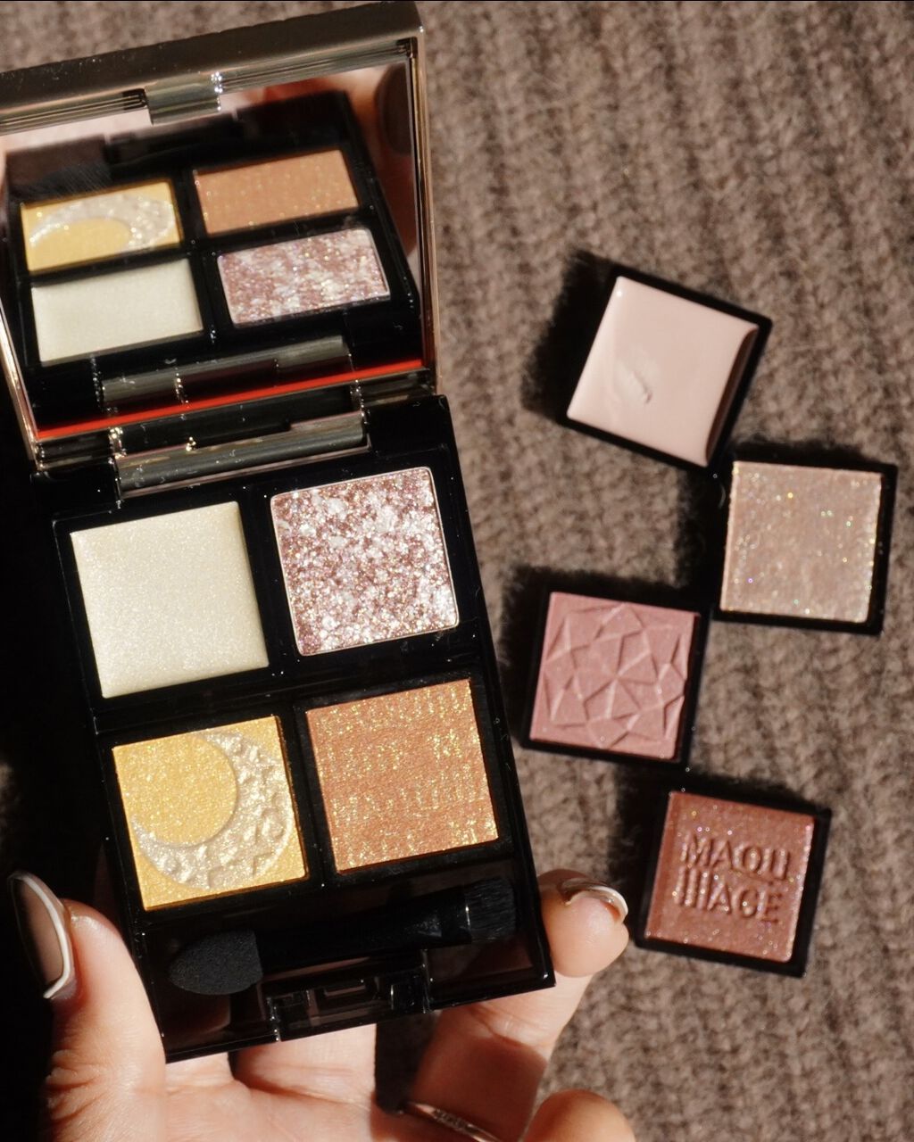 2021年冬新作アイシャドウパレット】ドラマティックアイカラー