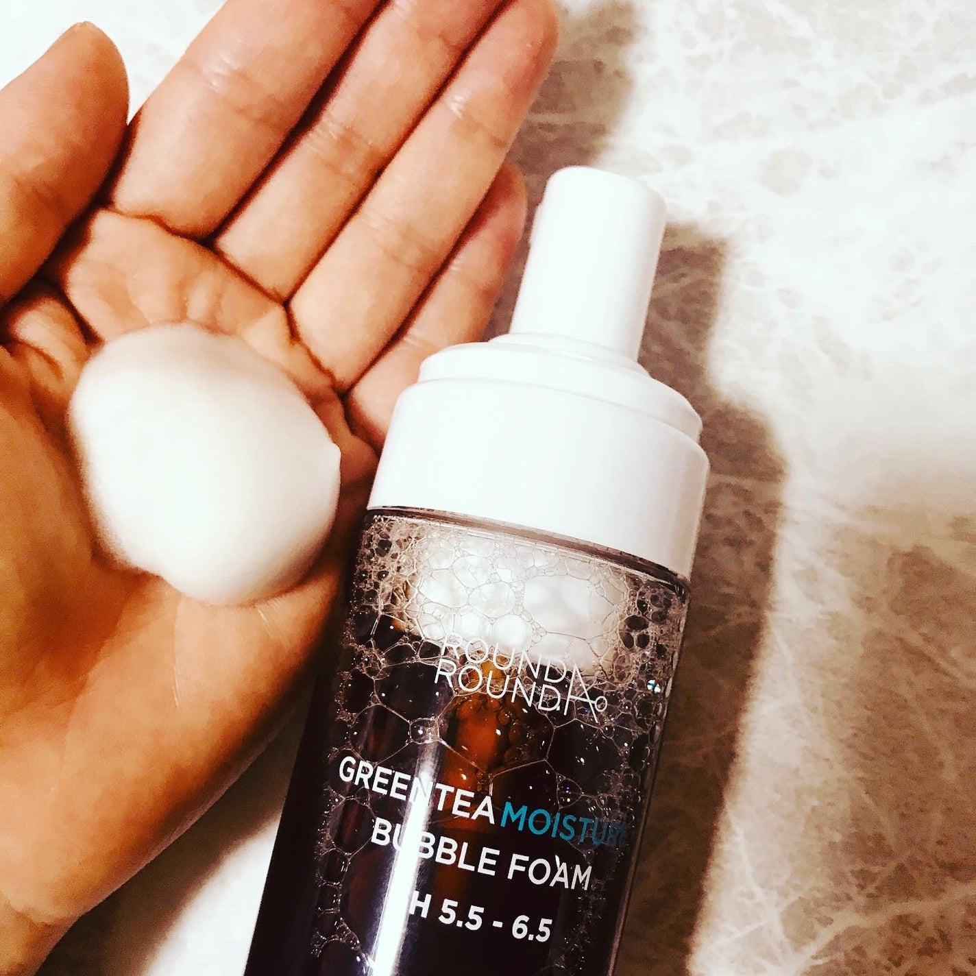 グリーンティーモイスチャーバブルフォーム/ラウンドアラウンド/泡洗顔を使ったクチコミ(1枚目)