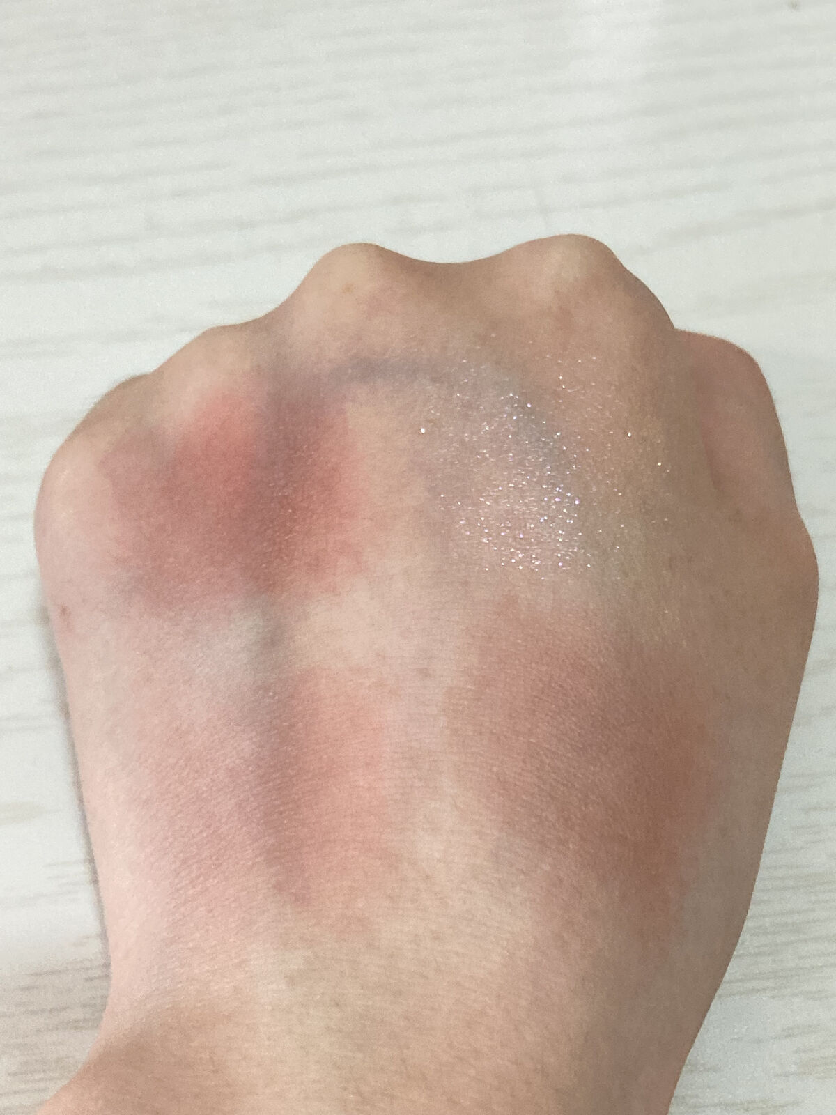 エアリー マットティント/innisfree/リップティントを使ったクチコミ（3枚目）