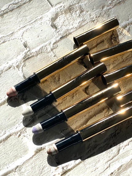 aoi on LIPS 「Amplitudeコンスピキュアス チップオンアイズ ..」(4枚目)