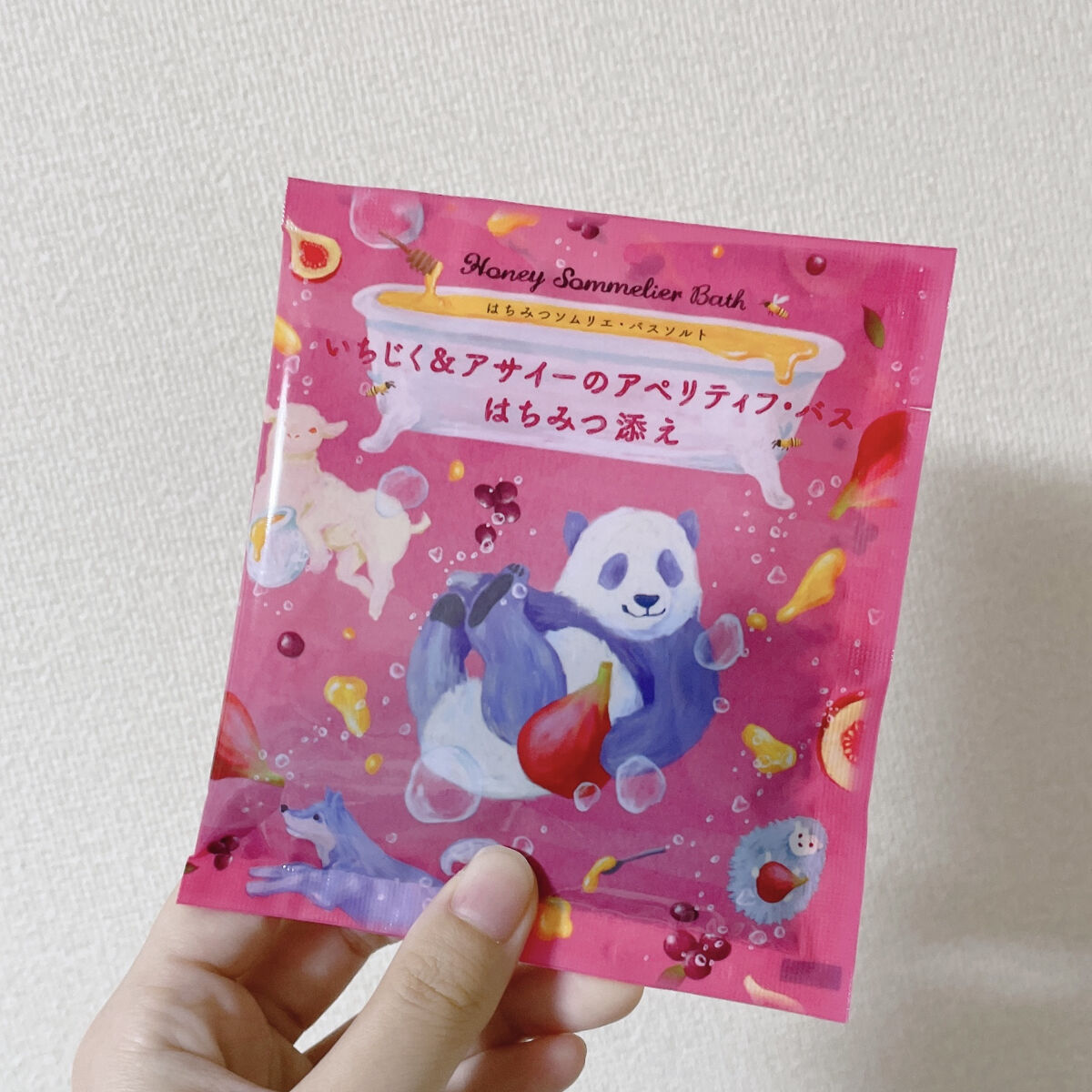 いちじく&アサイーのアペリティフ・バス　はちみつ添え/charley/無機塩系入浴剤を使ったクチコミ（1枚目）