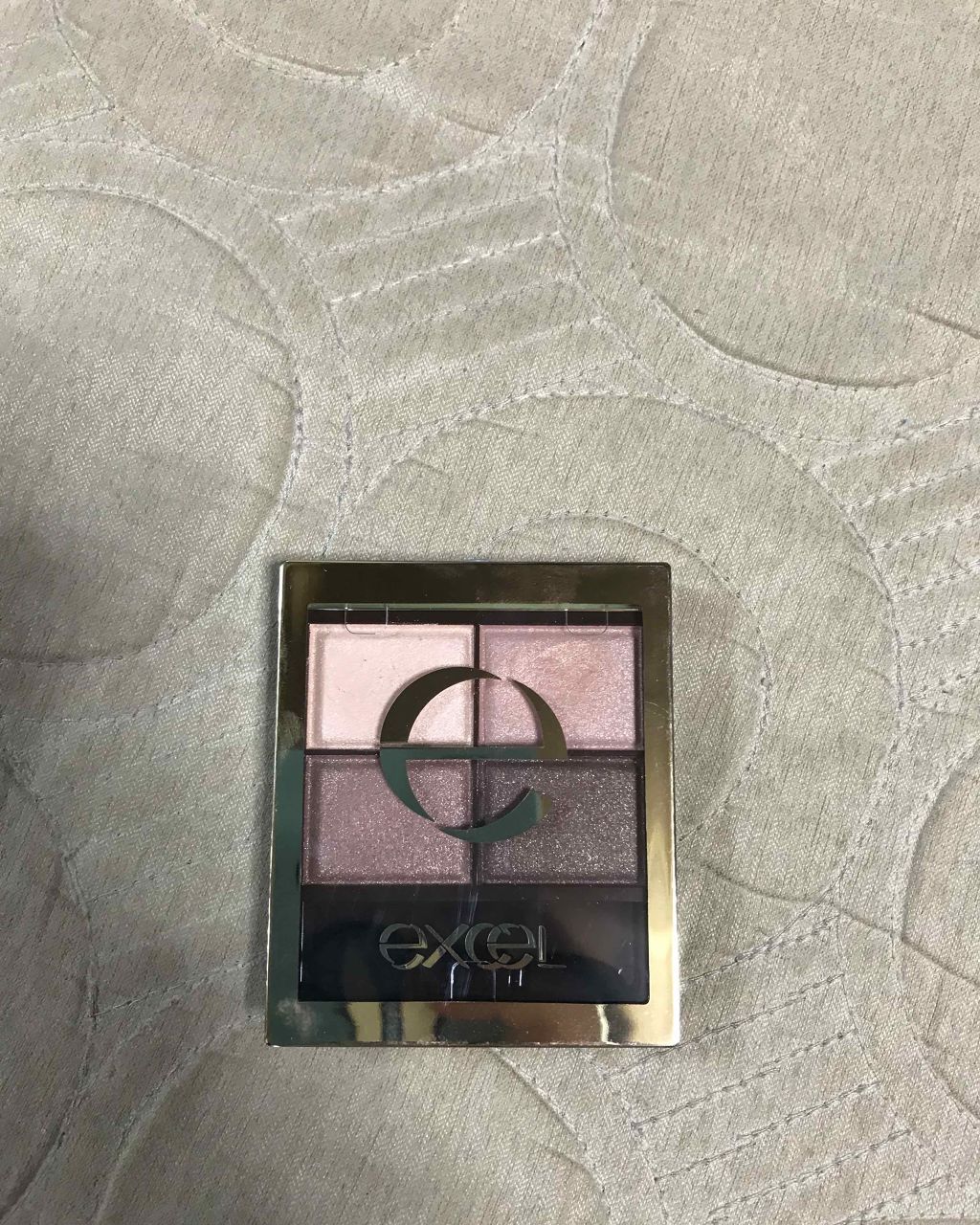 スキニーリッチシャドウ/excel/アイシャドウパレットを使ったクチコミ(1枚目)