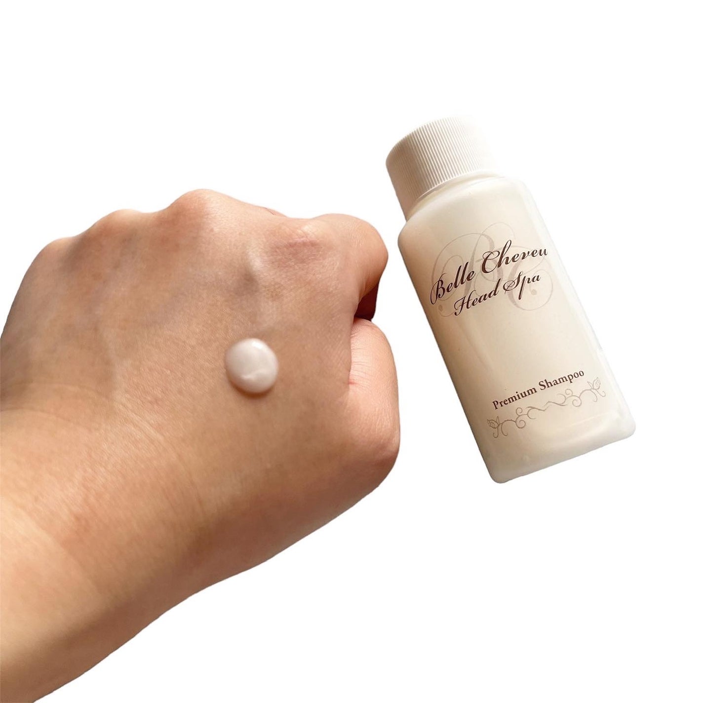 ベルシュヴーヘッドスパ プレミアムシャンプー/Belle Cheveu/サロンシャンプーを使ったクチコミ(2枚目)