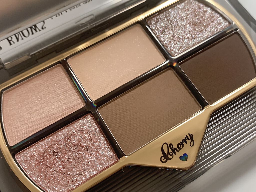 レトロマグネティック アイシャドウパレット/FlowerKnows/アイシャドウパレットを使ったクチコミ（2枚目）