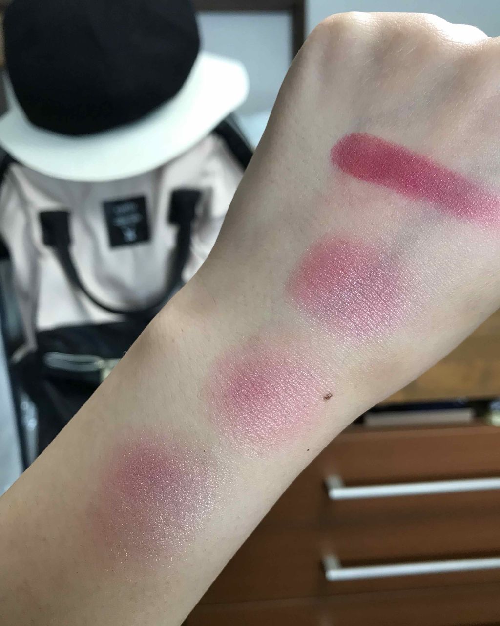 アディクション ザ アイシャドウ/ADDICTION/単色アイシャドウを使ったクチコミ(2枚目)