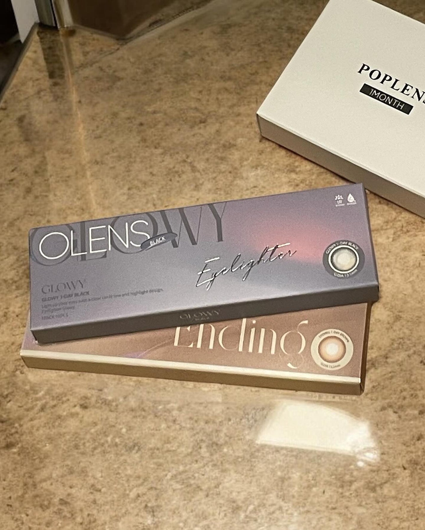 Glowy 1day/OLENS/ワンデー(1DAY)カラコンを使ったクチコミ(2枚目)