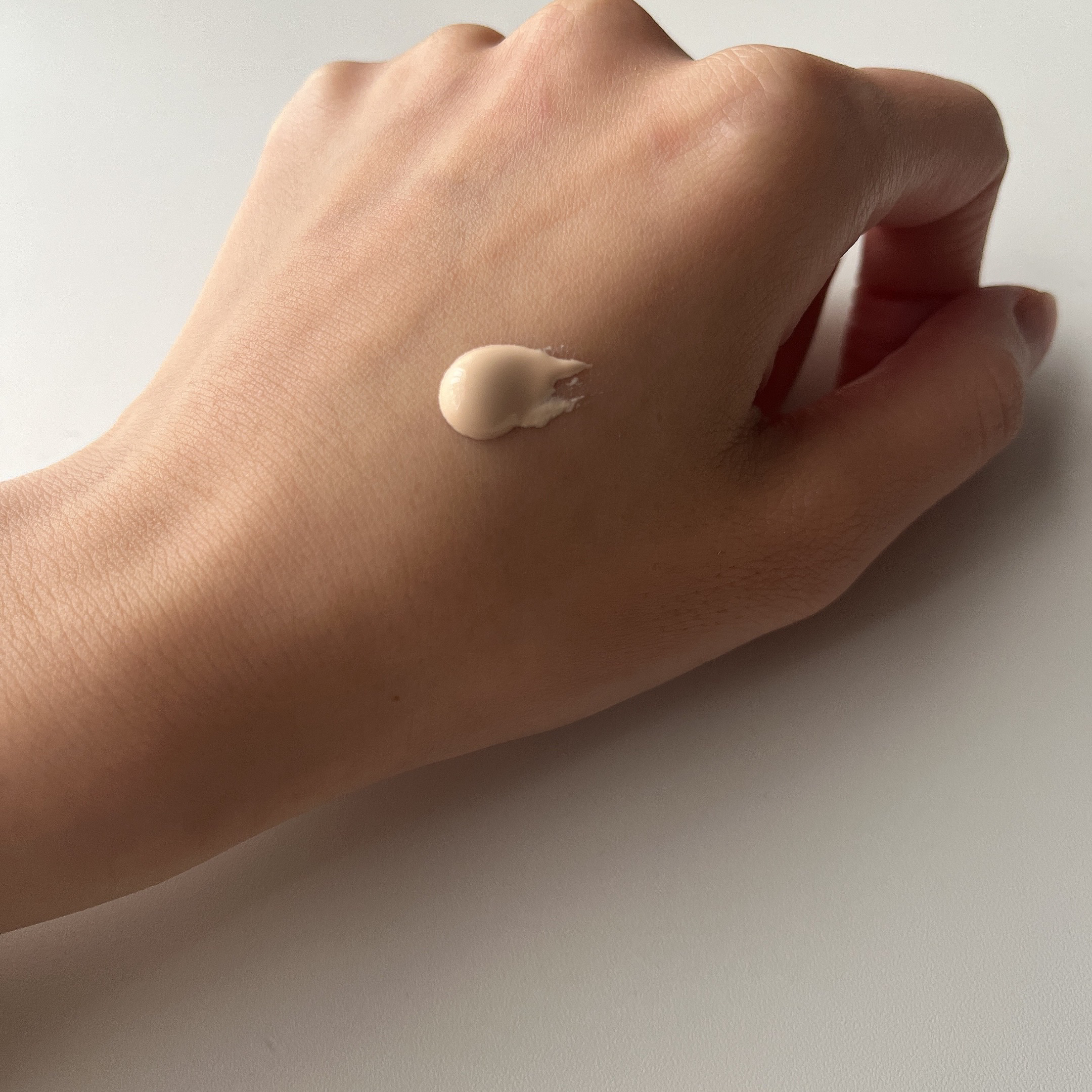 1番 ガラス玉トーンアップクリーム/numbuzin/日焼け止めクリームを使ったクチコミ（2枚目）