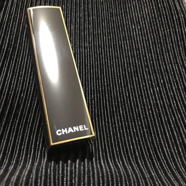 ルージュ アリュール 137 プールプル ドー/CHANEL/口紅を使ったクチコミ（1枚目）