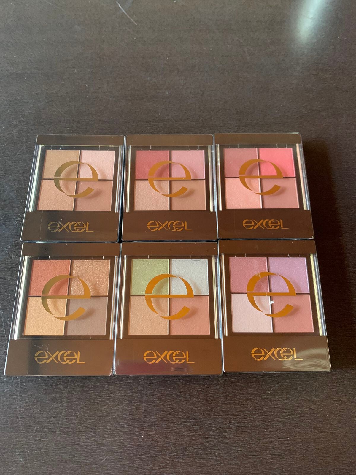 リアルクローズシャドウ/excel/アイシャドウパレットを使ったクチコミ(1枚目)