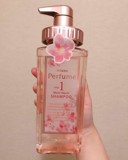 ミクシムパフューム モイストリペア 限定チェリーブロッサム シャンプー&ヘアトリートメントペアセット /mixim Perfume/市販シャンプーを使ったクチコミ(2枚目)