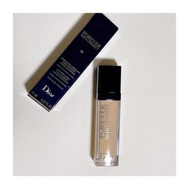 .
.
@diorbeauty 

→ concealer
Dior
FOREVER SKIN CORRECT CONCEALER
0N / NEUTRAL

各¥5.082-

★★★★★

悩んで悩