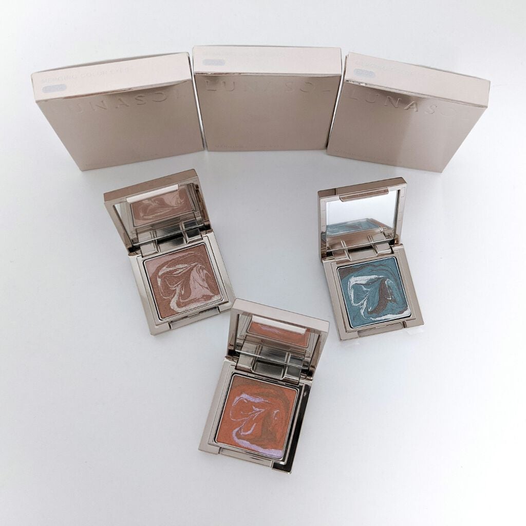 マージングカラーアイズ/LUNASOL/単色アイシャドウを使ったクチコミ(2枚目)