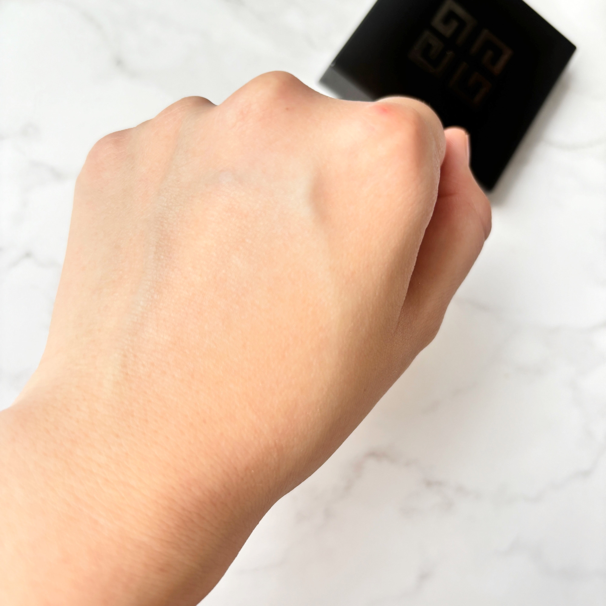 プリズム・リーブル/GIVENCHY/ルースパウダーを使ったクチコミ（3枚目）