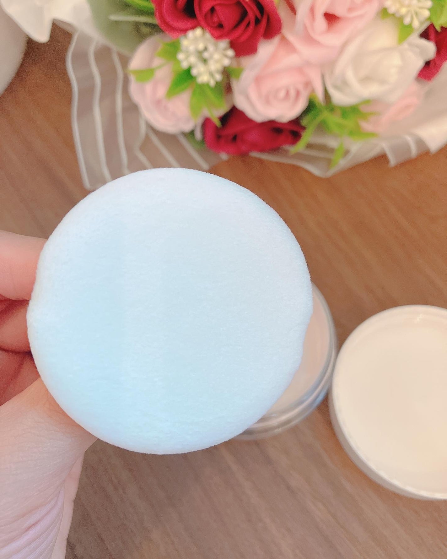 フレグランスリッチパウダー J(ペアーの香り)/パルガントン/ルースパウダーを使ったクチコミ(7枚目)