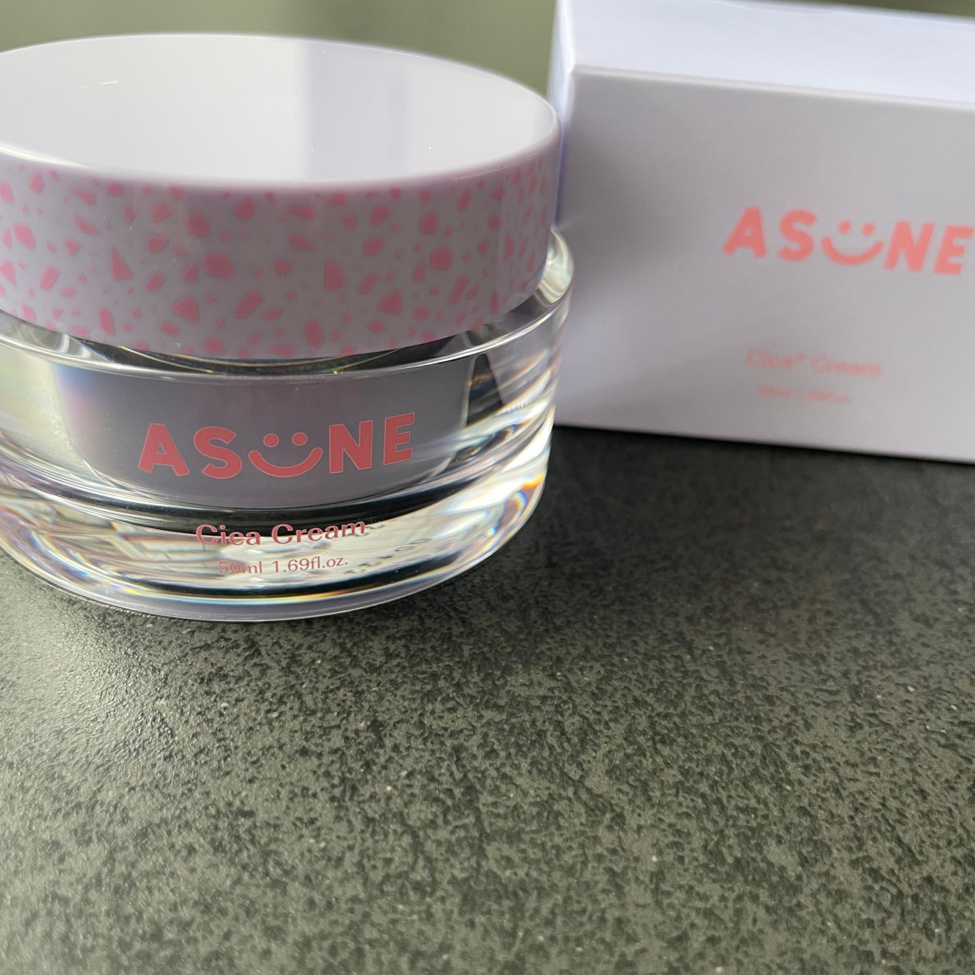 シカクリーム/ASUNE /フェイスクリームを使ったクチコミ(1枚目)