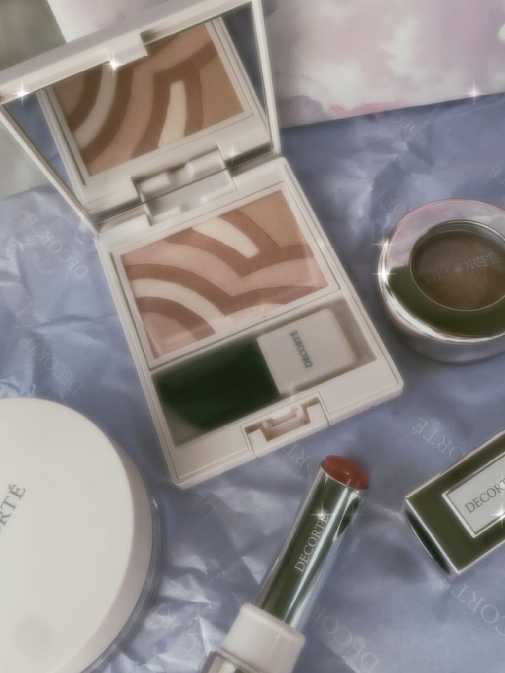 メイクアップ コレクション 2021 /DECORTÉ/メイクアップキットを使ったクチコミ（2枚目）