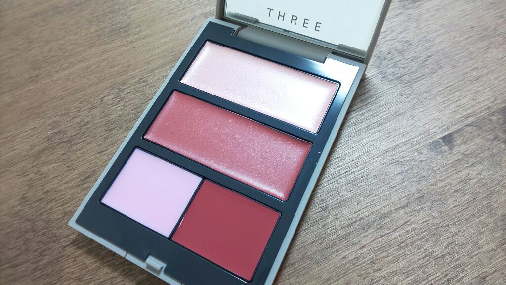 グローフリーダムパレットライジング/THREE/クリームハイライトを使ったクチコミ(1枚目)