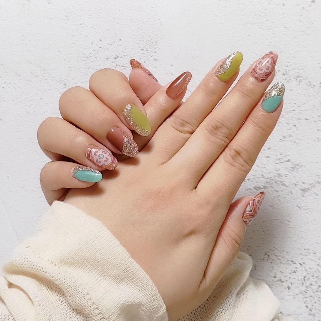 セミキュアジェルネイル(ハンド)/ohora/ネイルシールを使ったクチコミ(4枚目)