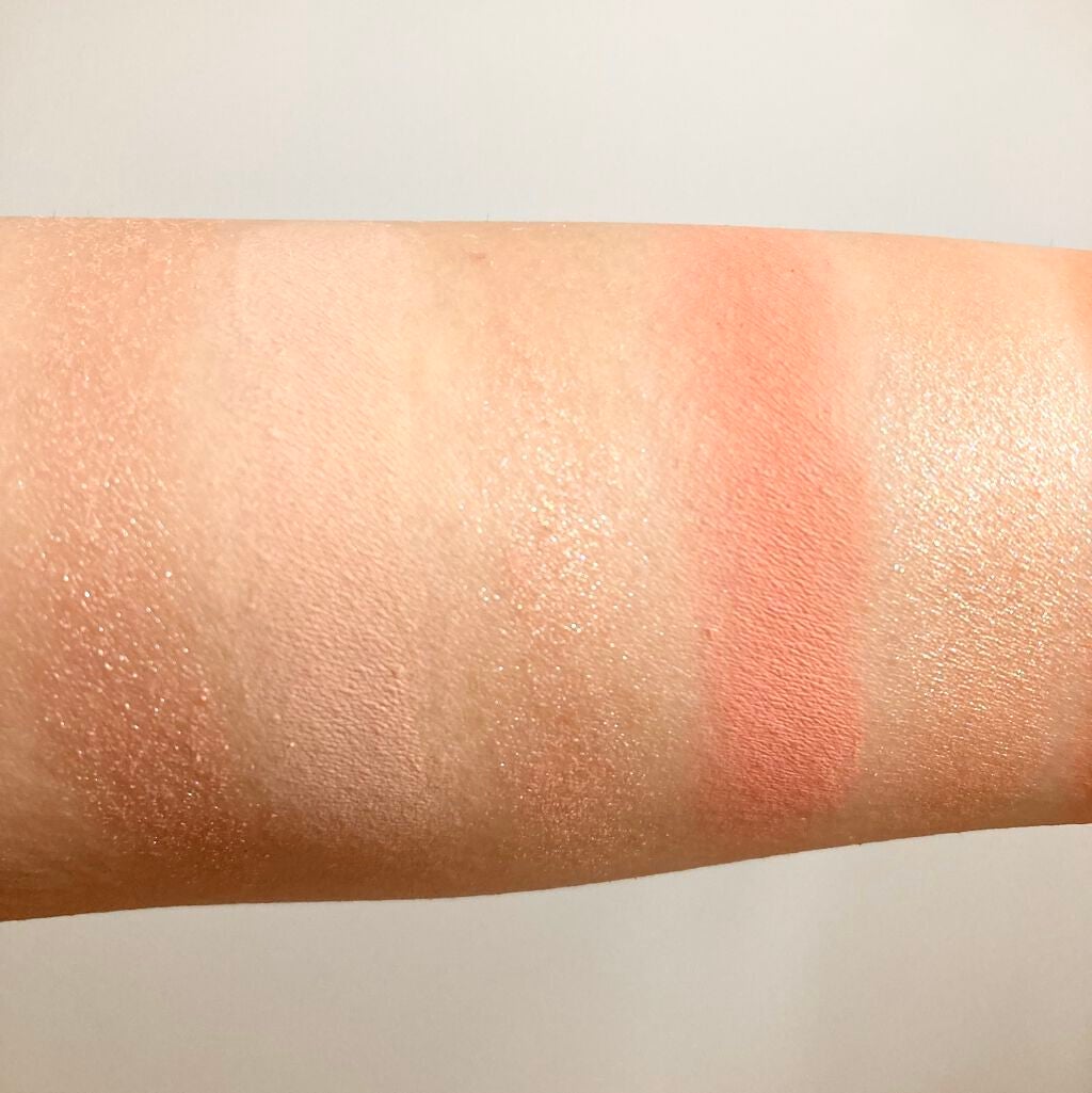 嘘が苦手なくま on LIPS 「ロムアンドのパレットは可愛いですが、3,000円位して私にはお..」(5枚目)