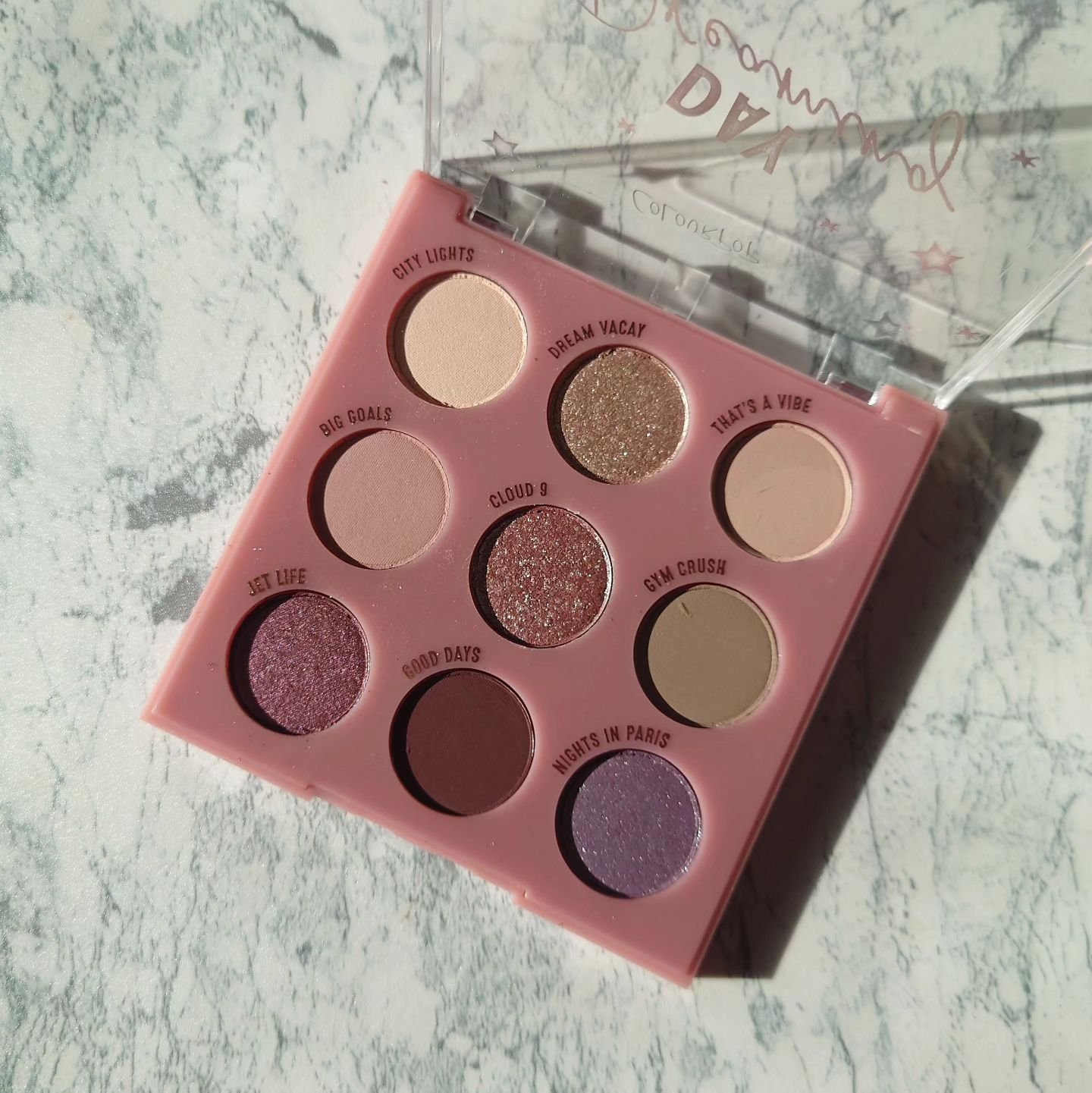 Day Dreaming/ColourPop/アイシャドウパレットを使ったクチコミ（3枚目）