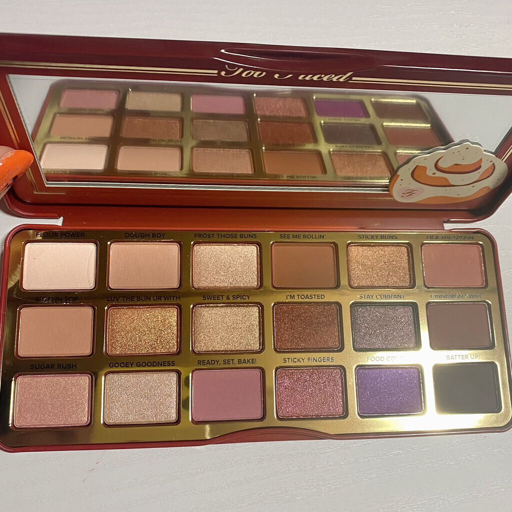シナモン スワール アイシャドウ パレット/Too Faced/アイシャドウパレットを使ったクチコミ（2枚目）