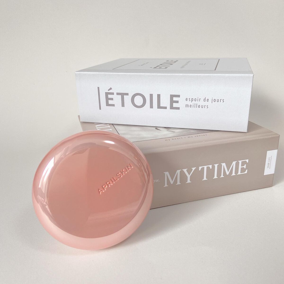 ハイパーカバーフィットクッション ピンク(桜エディション)/APRILSKIN/クッションファンデーションを使ったクチコミ(2枚目)