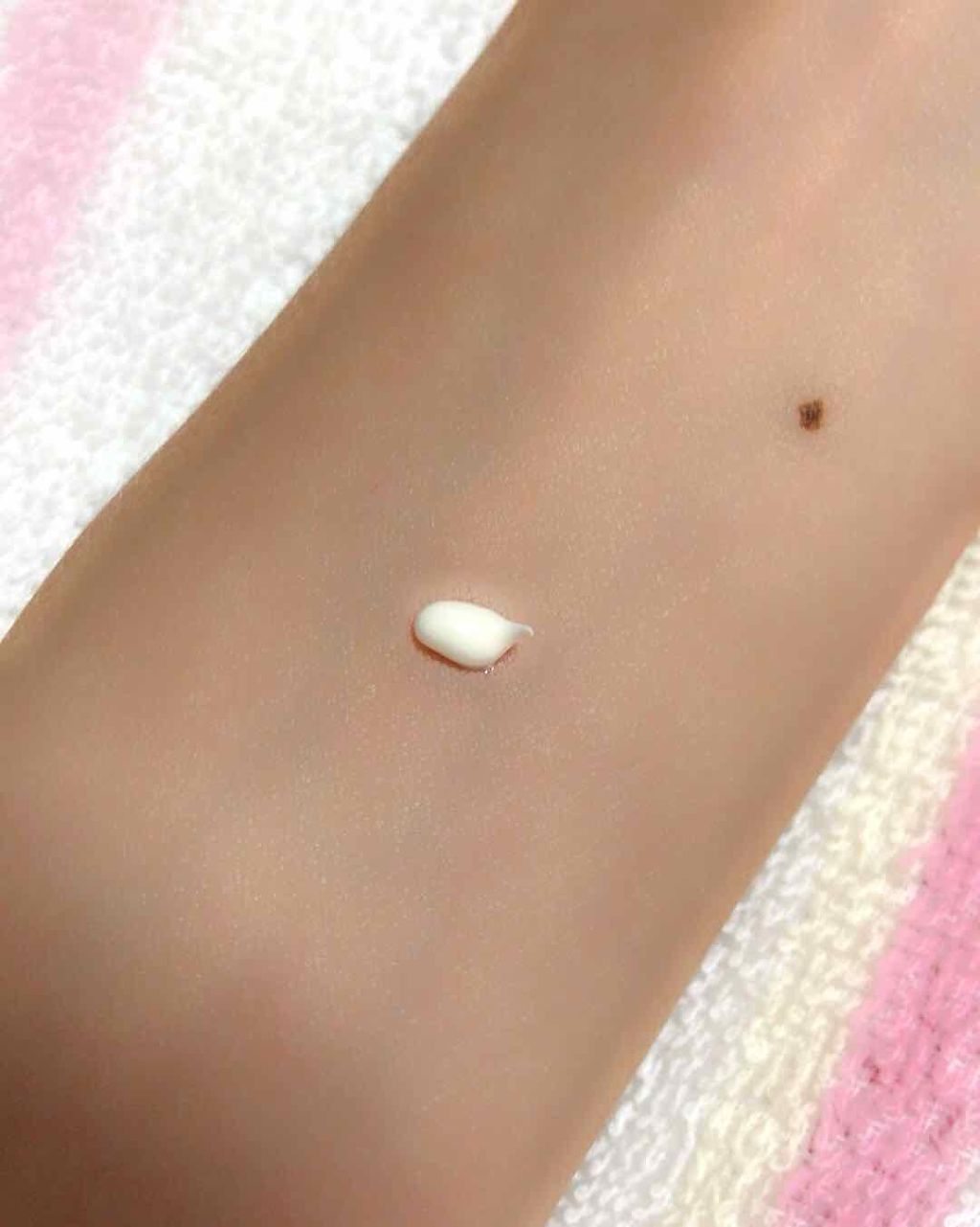 目元ふっくらクリーム NC/なめらか本舗/アイケア・アイクリームを使ったクチコミ(3枚目)