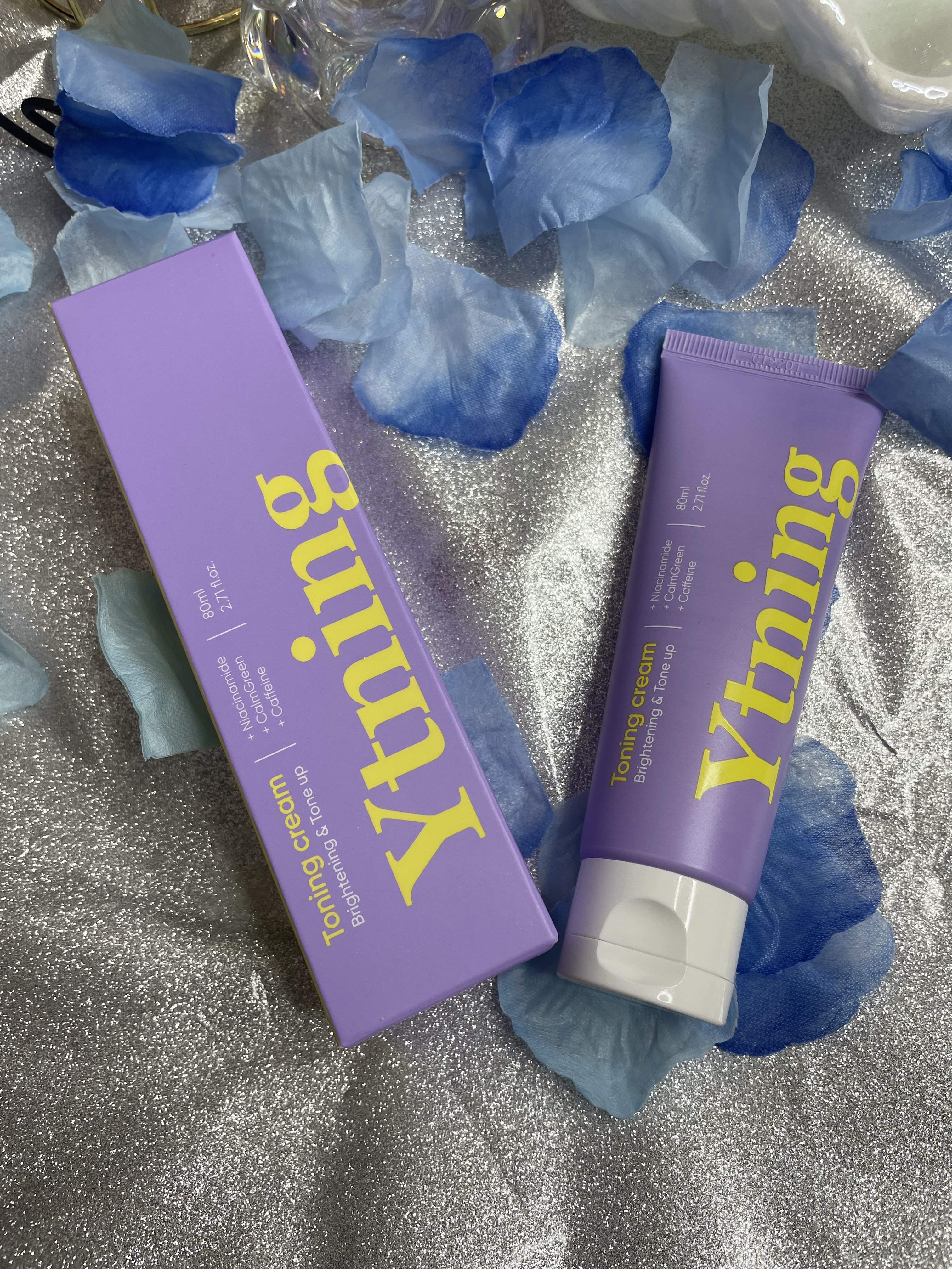 ワイトニング 美白ボディークリーム/Ytning/ボディクリームを使ったクチコミ（2枚目）