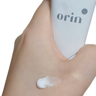 orin Glow Perfume Hand Creamのクチコミ「
「本格的なパフュームのような香りと、
保湿力がしっかりとしたハンドクリーム」

今回使用した.....」（3枚目）